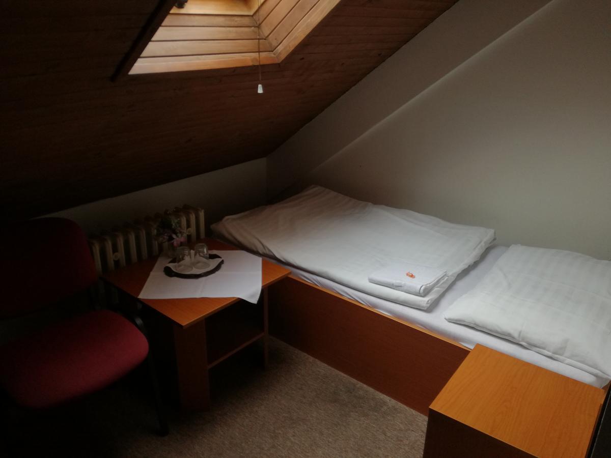 Penzion Olympia** Банска бистрица Екстериор снимка